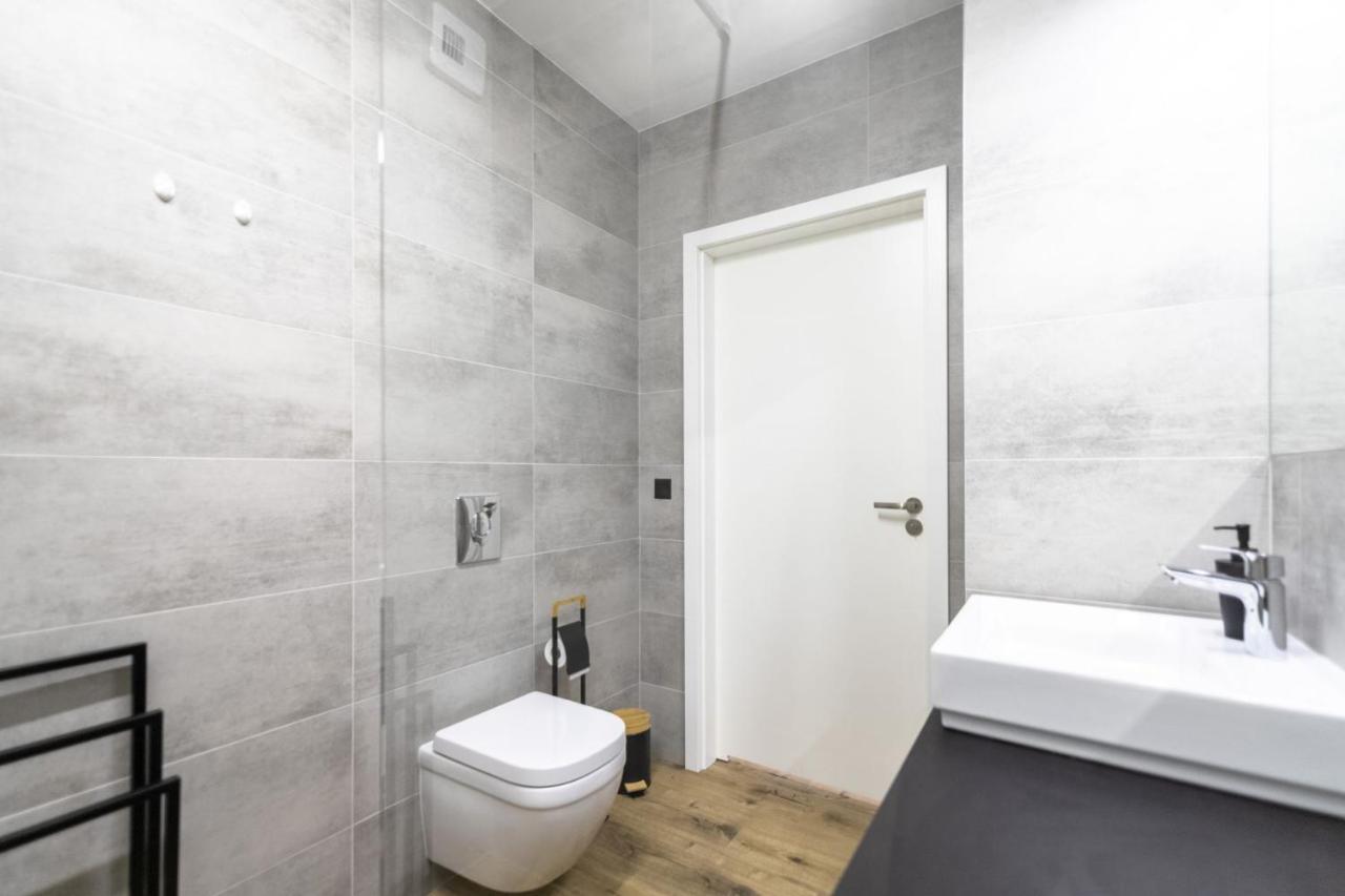 Apartamenty Pod Szyndzielnia Blisko Kolejki I Hali Pod Debowcem - Dream Apart Bielsko-Biala Luaran gambar